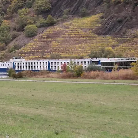 Malefi 2 Am Guelser Moselbogen *